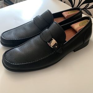 Pebble Leather Salvatore Ferragamo Loafers